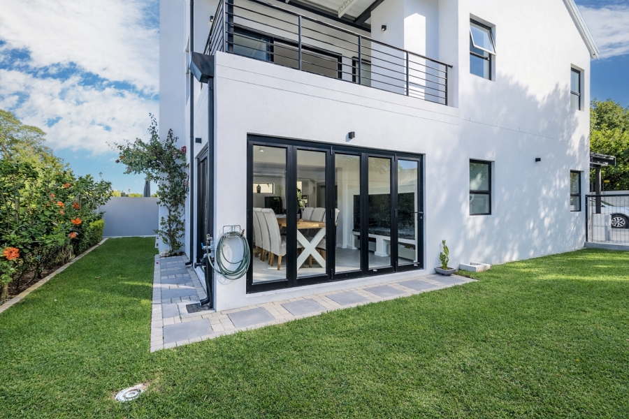 4 Bedroom Property for Sale in Tara Western Cape